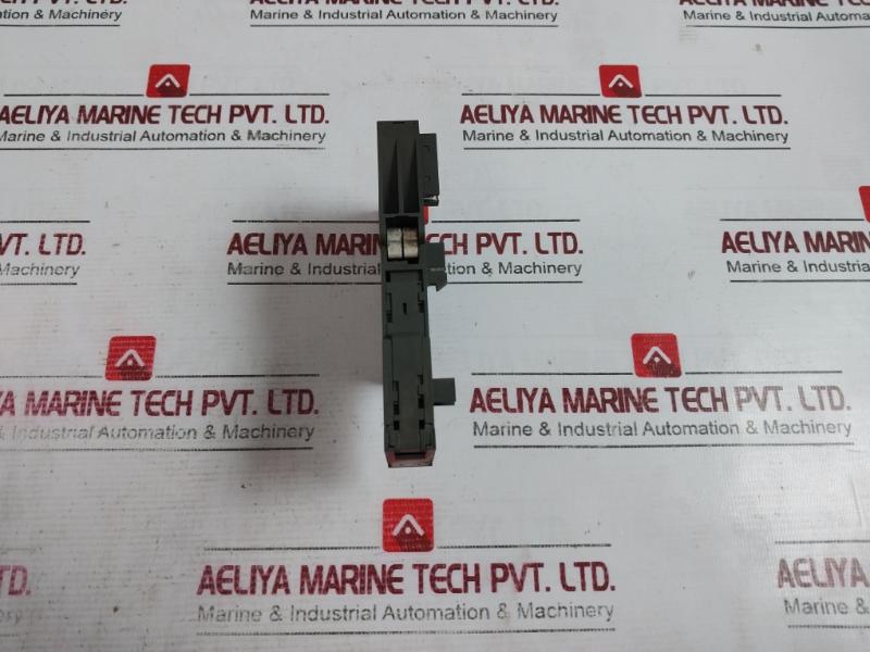 Siemens Simatic S7 6Es7 132-4Bb30-0Ab0 Electronic Module Dc24V/2A S C-rde35435