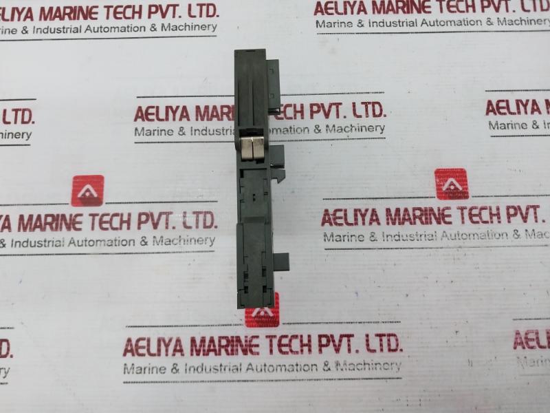 Siemens Simatic S7 6Es7 132-4Bd01-0Aa0 Digital Output Module Dc 24V 0.5A