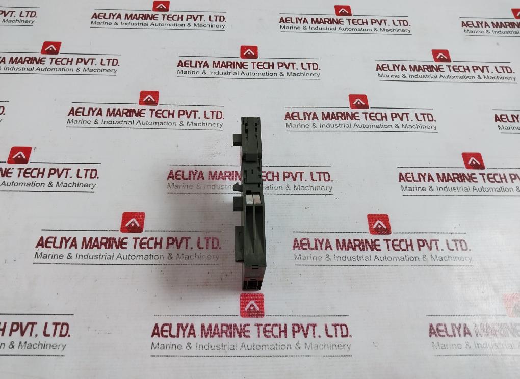 Siemens Simatic S7 6Es7 132-4Bd01-0Aa0 Electronic Module Dc 24V 0.5A