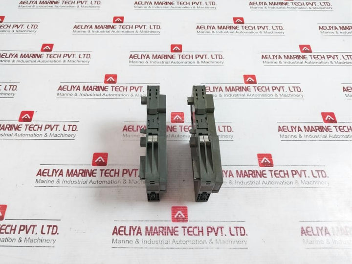 Siemens Simatic S7 6Es7 132-4Bd01-0Aa0 Output Module 4Do Dc 24V