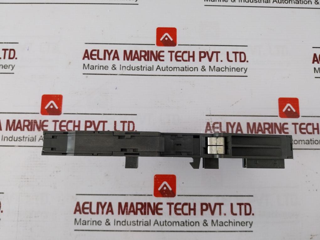 Siemens Simatic S7 6Es7 132-4Bd32-0Aa0 Digital Output Module Dc24V/2A Tm-e15C26-a1