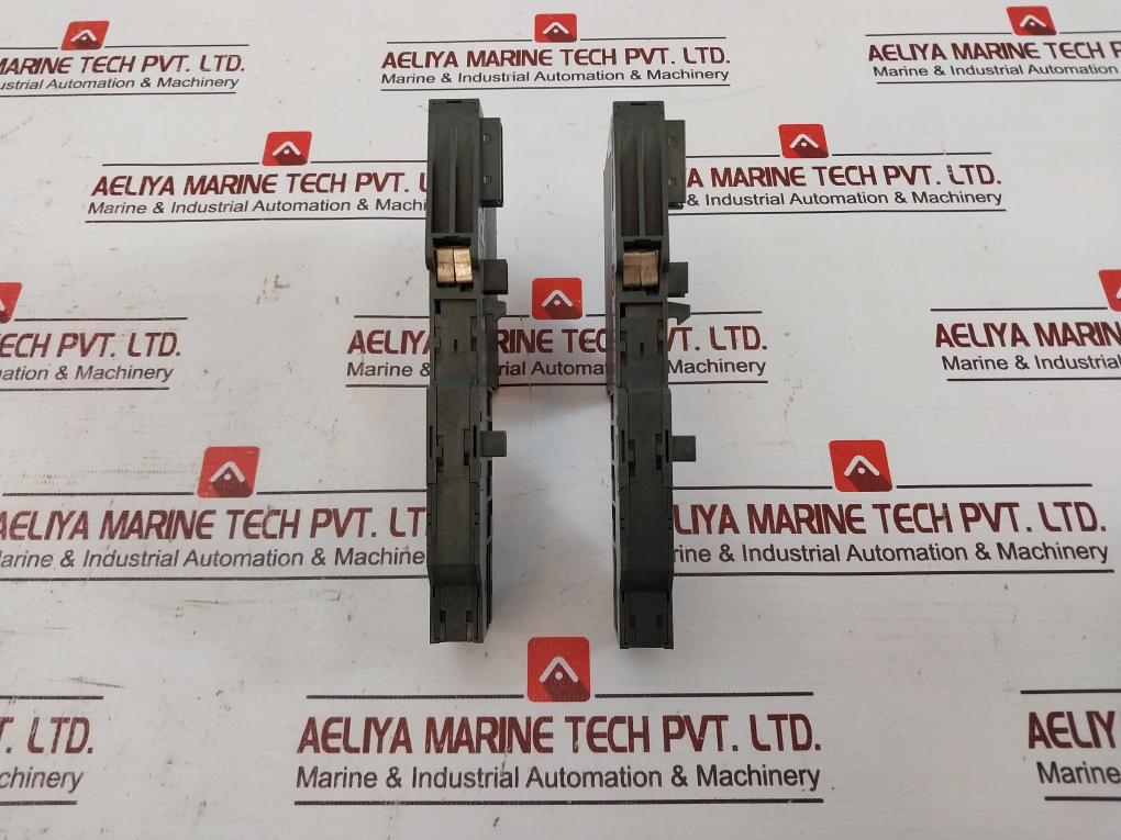 Siemens Simatic S7 6Es7 132-4Bf00-0Aa0 Digital Output Module Dc 24V 0.5A