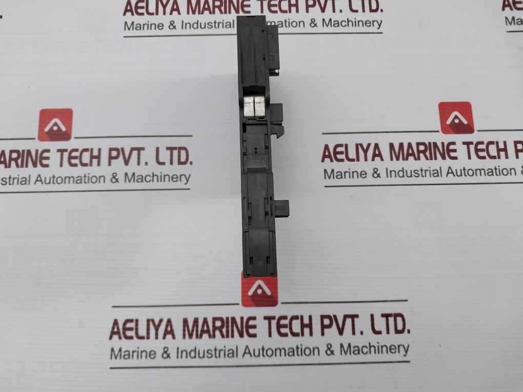 Siemens Simatic S7 6Es7 132-4Hb10-0Ab0 Digital Output Module Dc120V/5A