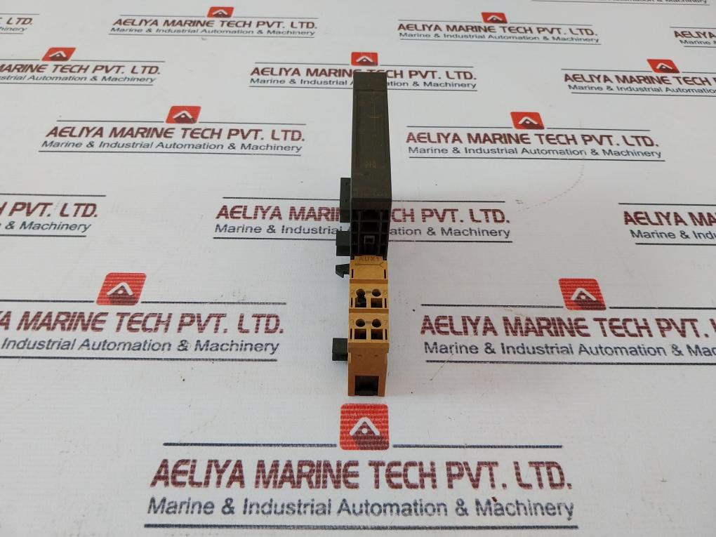 Siemens Simatic S7 6Es7 138-4Ca00-0Aa0 Pm-e Power Module 24 Vdc 6Es7 193-4Ce00-0Aa0