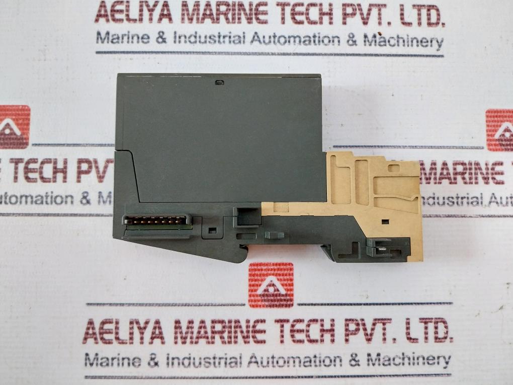 Siemens Simatic S7 6Es7 138-4Ca00-0Aa0 Pm-e Power Module 24 Vdc 6Es7 193-4Ce00-0Aa0