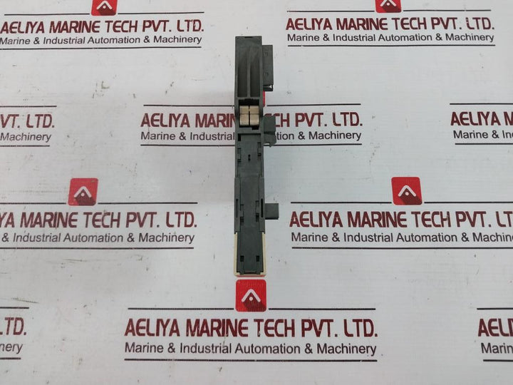 Siemens Simatic S7 6Es7 138-4Ca01-0Aa0 Pm-e Power Module Dc 24V Tm-p15S23-a1