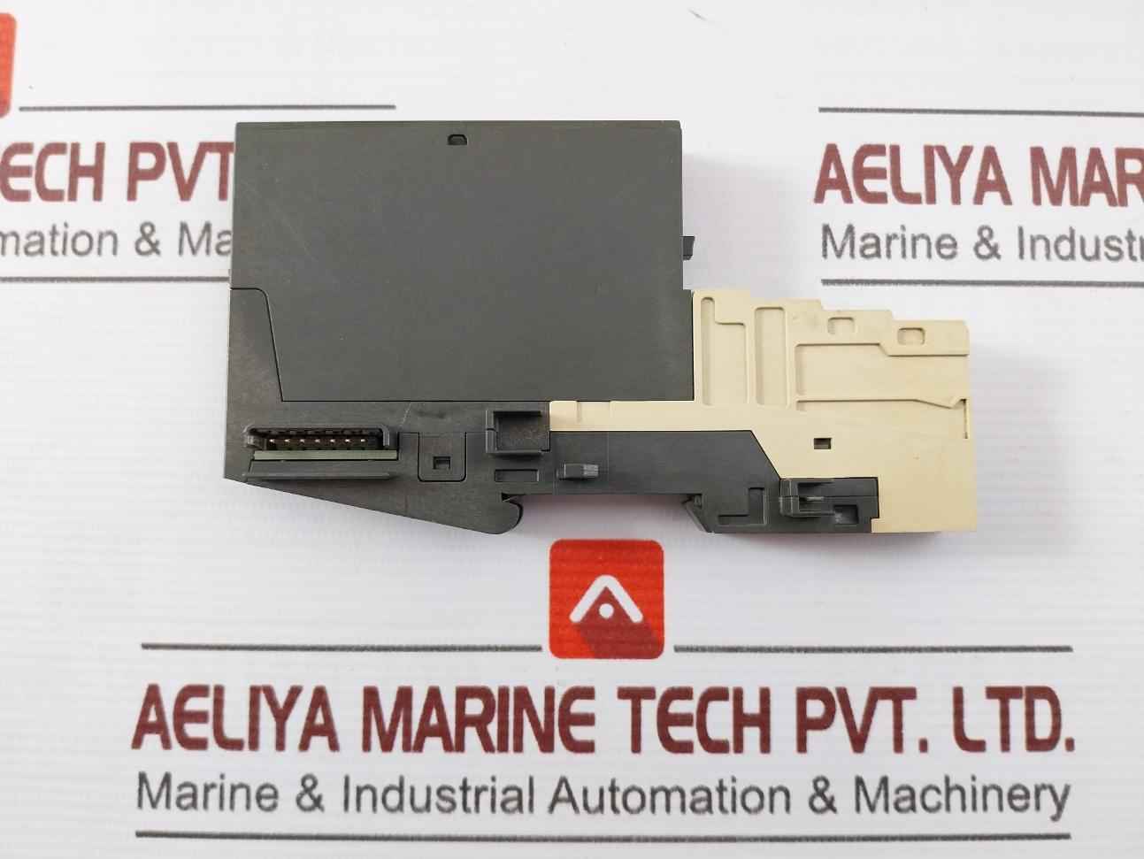 Siemens Simatic S7 6Es7 138-4Ca01-0Aa0 Power Module Dc24V Tm-p15S23-a1