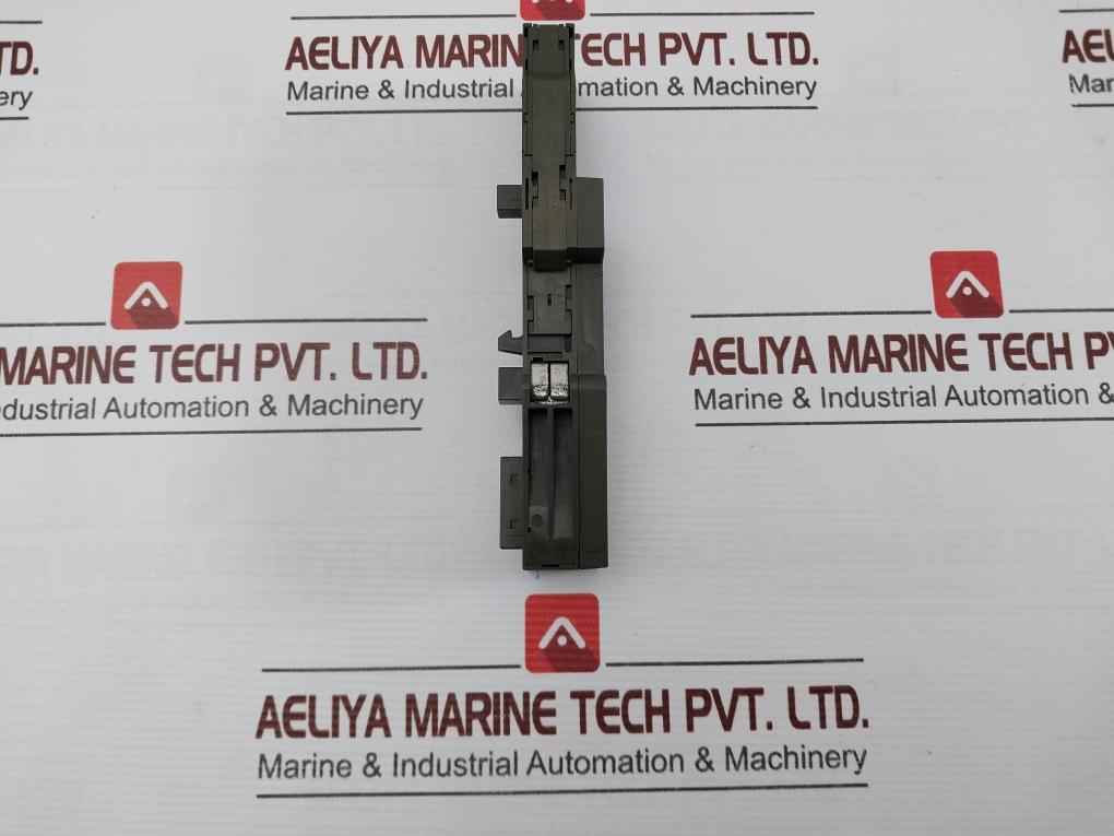 Siemens Simatic S7 6Es7 193-4Ja00-0Aa0 Termination Module Tm-e15C26-a1