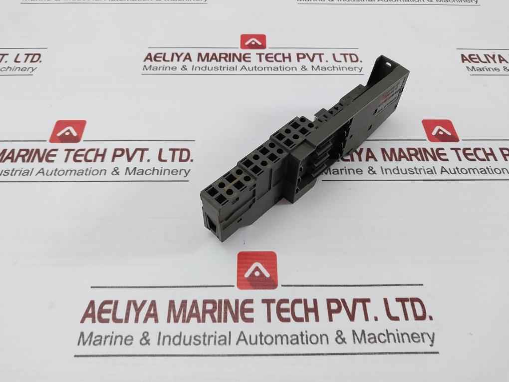 Siemens Simatic S7 6Es7 193-4Ja00-0Aa0 Termination Module Tm-e15C26-a1