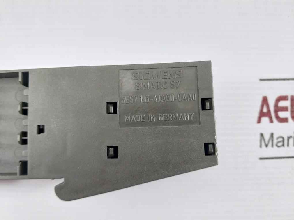 Siemens Simatic S7 6Es7 193-4Ja00-0Aa0 Termination Module Tm-e15C26-a1