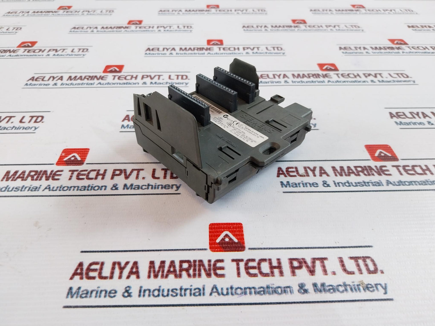 Siemens Simatic S7 6ES7 195-7HB00-0XA0/ BM 2X40 Bus Module