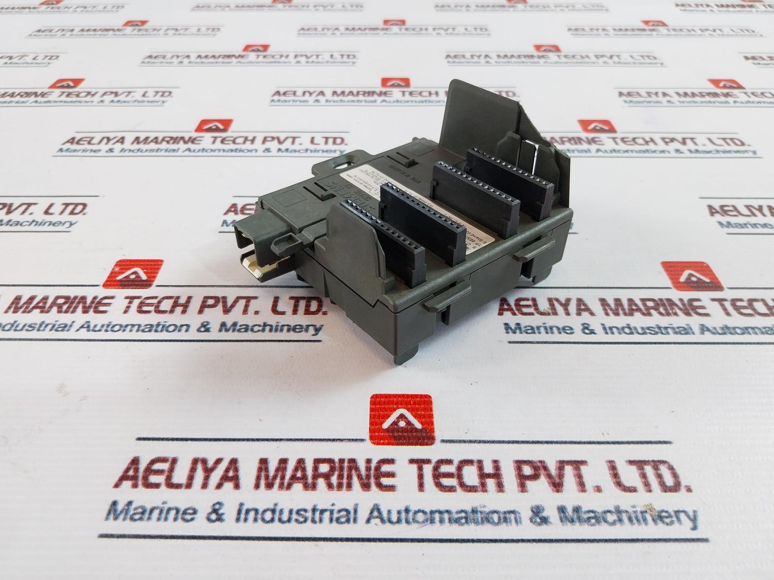 Siemens Simatic S7 6ES7 195-7HB00-0XA0/ BM 2X40 Bus Module