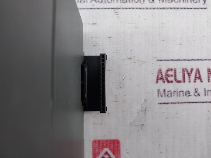 Siemens Simatic S7 6Es7 197-1Lb00-0Xa0 Series Coupler Module