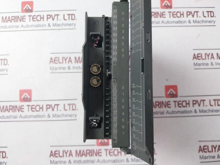 Siemens Simatic S7 6Se7 321-1Bh02-0Aa0 Sm321 Digital Input Module