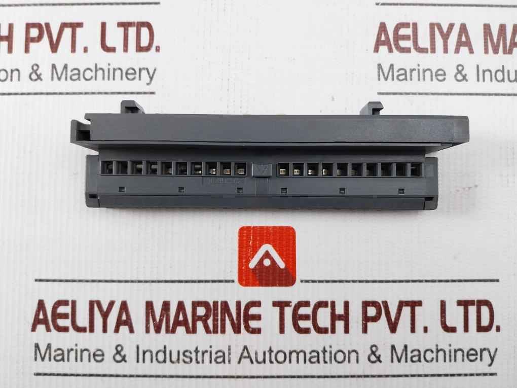 Siemens Simatic S7 6es7 392-1aj00-0aa0 Plc Terminal Block Module E-stand 02