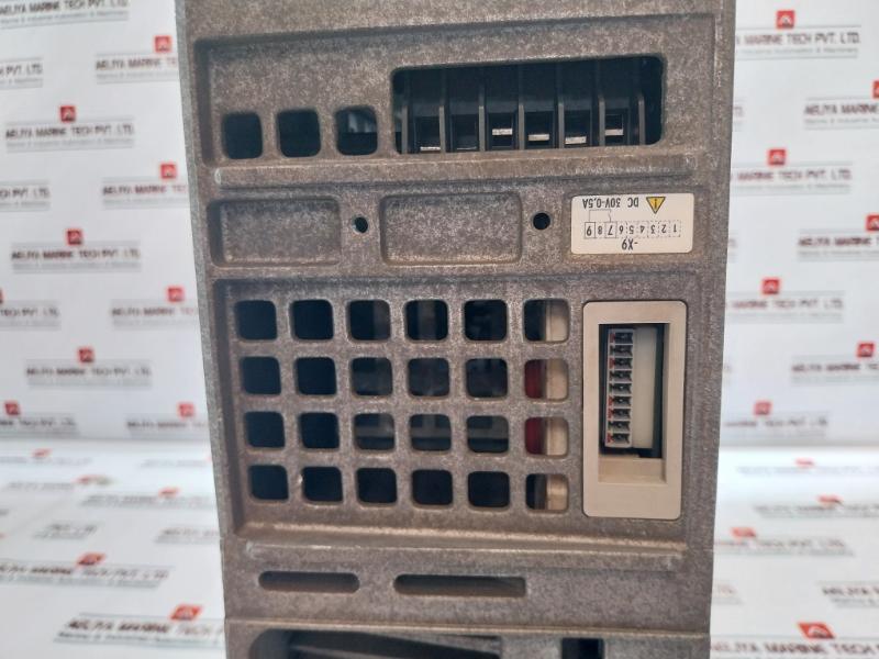 Siemens Simovert Vc 6Se7021-1Ub61-z Dc Inverter 3Ac 0-500â€¦600V 0-600Hz