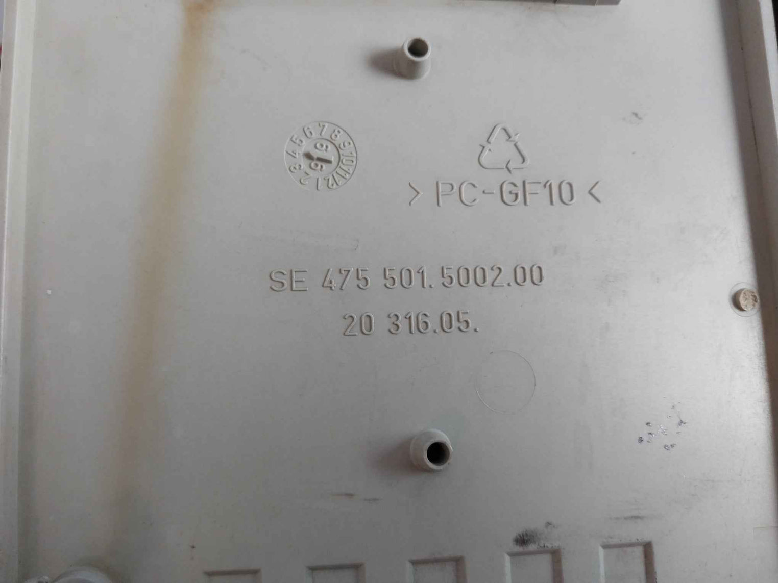 Siemens Simovert Vc 6Se7021-3Tb61 Dc Inverter 94V-0 (Not Working)