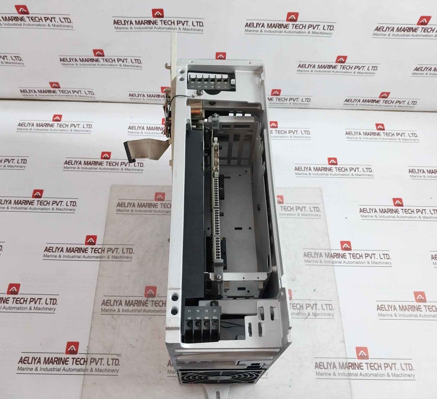 Siemens Simovert Vc 6Se7021-3Tb61 Dc Inverter 94V-0 (Not Working)