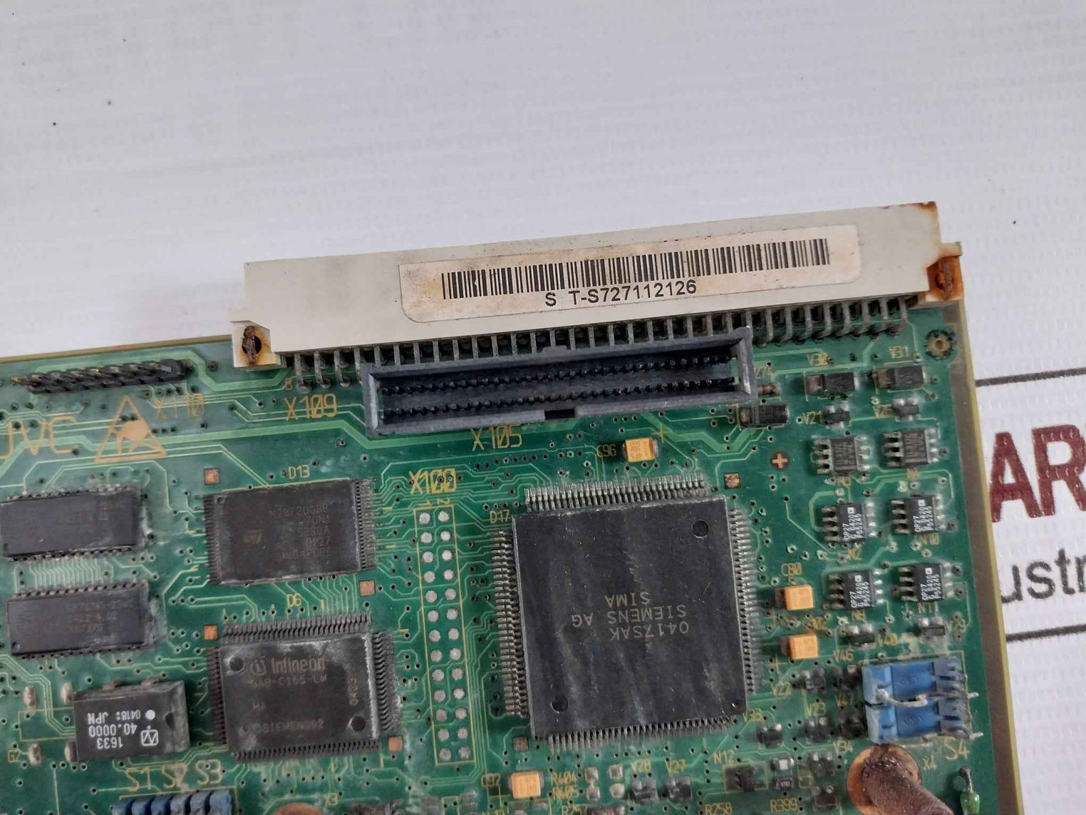 Siemens Simovert Vc 6Se7021-3Tb61 Dc Inverter 94V-0 (Not Working)