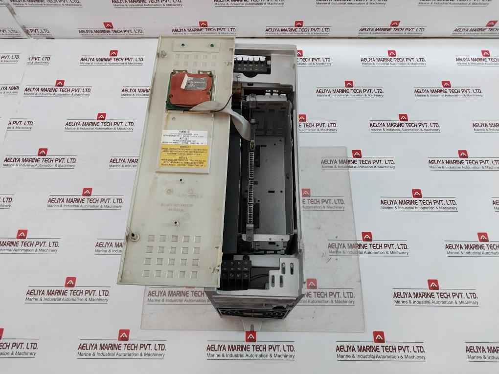 Siemens 6Se7021-3Tb61 Simovert Vc Masterdrive Inverter Compact Unit(Not Working)