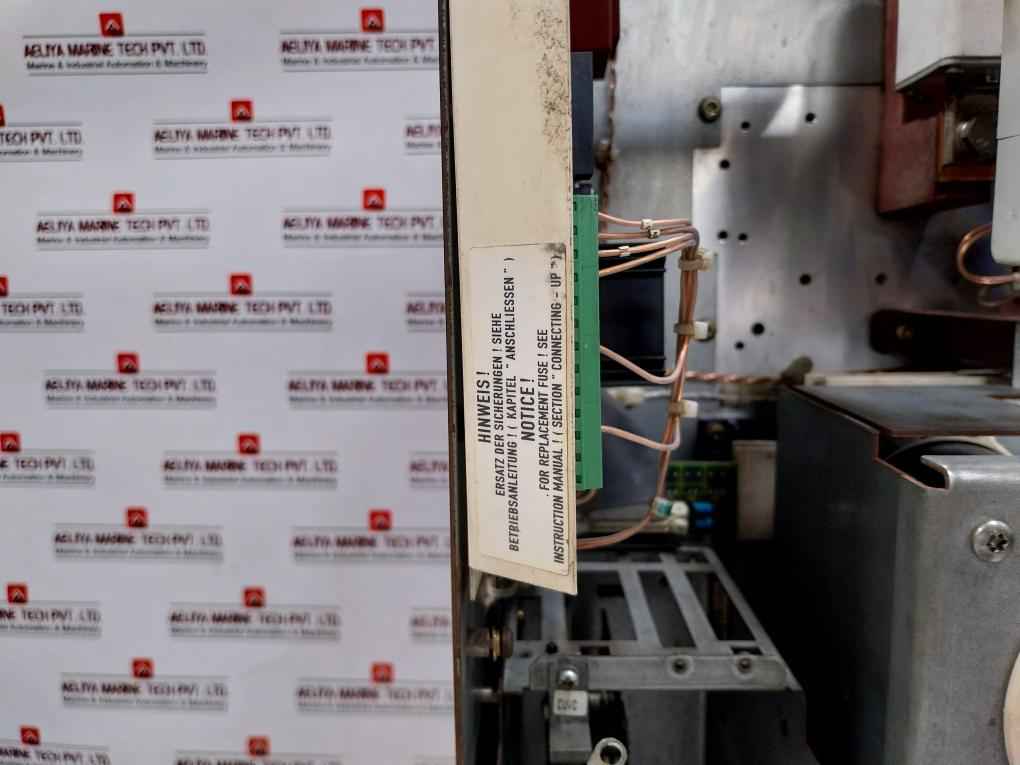 Siemens Simovert Vc 6Se7031-8Tf60-z Masterdrive Vector Control Inverter Unit