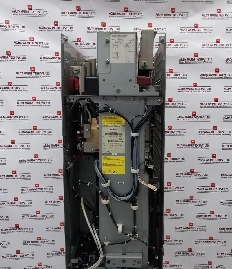 Siemens 1P 6Sl3310-1Te33-8Ab3 Sinamics Converter Power Module Ip10 380-480V 395A