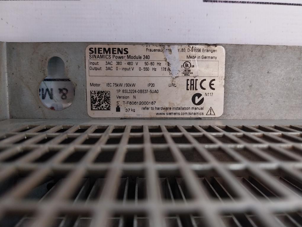 Siemens 6SL3224-0BE37-5UA0 SINAMICS Power Module 240 3AC 380-480V 50-60Hz IP20