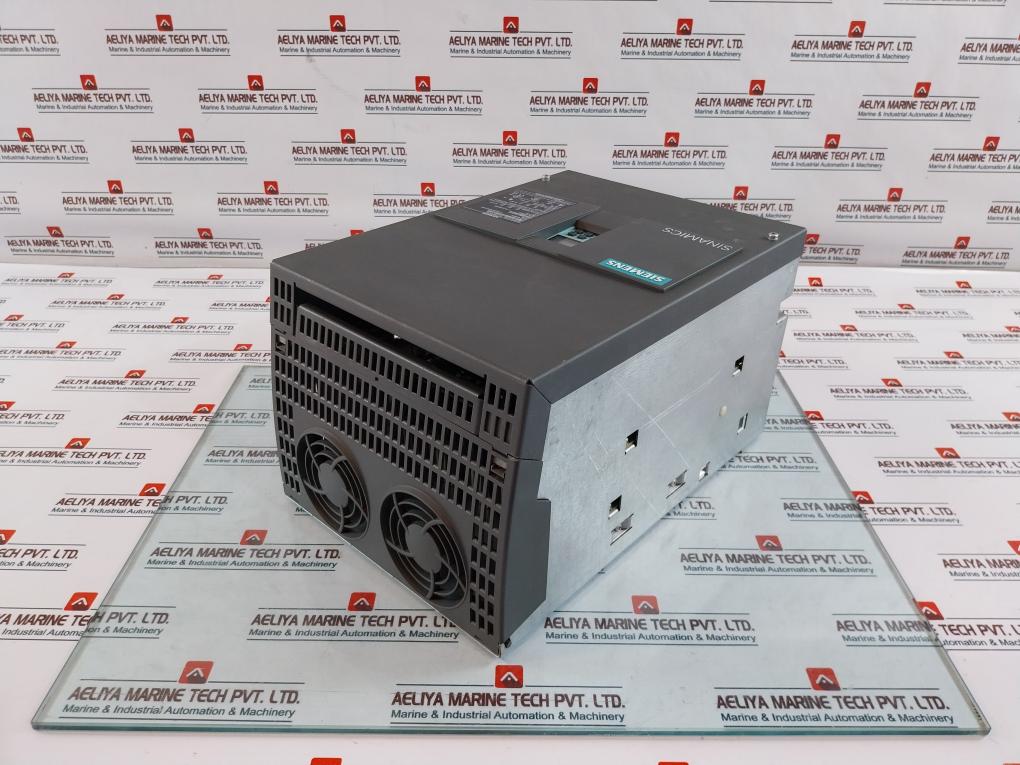 Siemens Sinamics DCM 6RA8018-6DV62-0AA0 DC Converter 3AC 400V 25A 50/60Hz