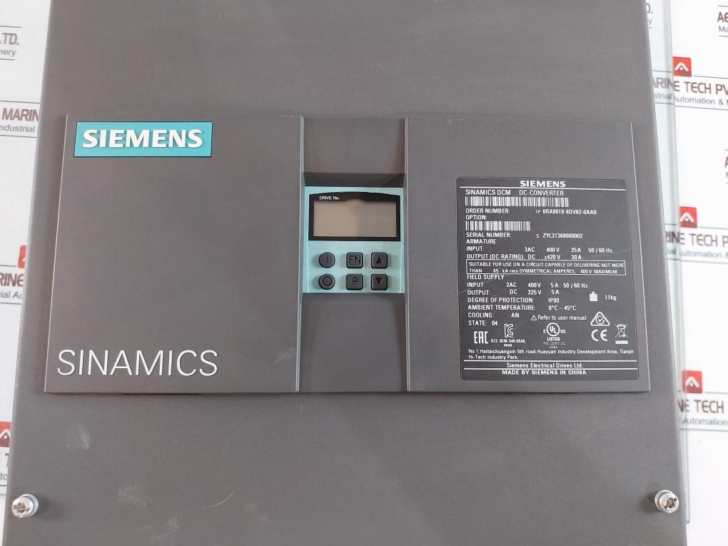 Siemens Sinamics DCM 6RA8018-6DV62-0AA0 DC Converter 3AC 400V 25A 50/60Hz