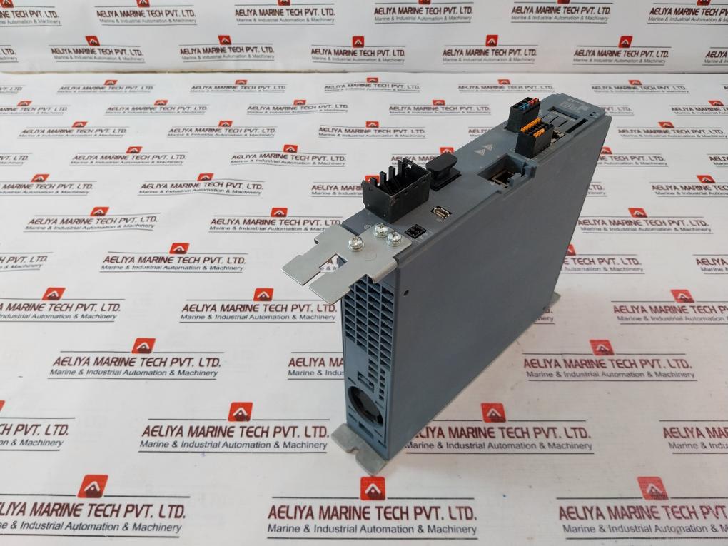 Siemens Sinamics S210 6Sl3210-5He11-0Uf0 Servo Drive Ip20