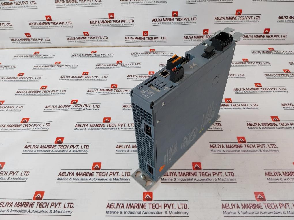 Siemens Sinamics S210 6Sl3210-5He11-0Uf0 Servo Drive Ip20