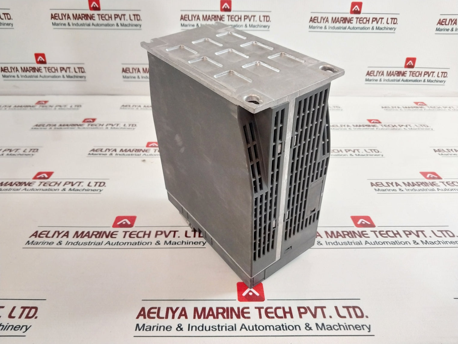 Siemens Sinamics V90 Servo Drive 400V Fsb Module 6Sl3210-5Fe11-5Ua0