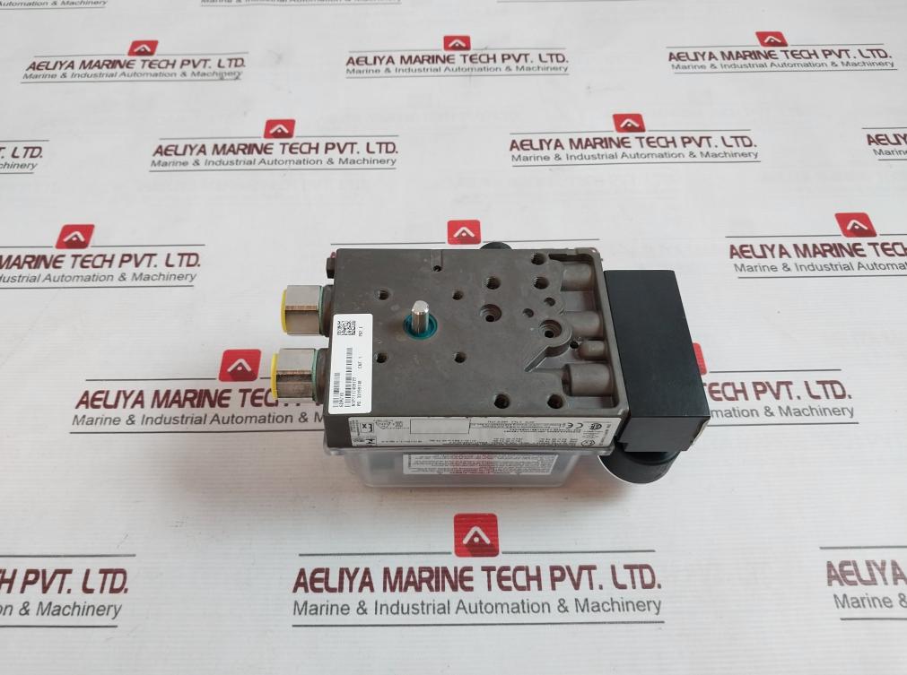 Siemens Sipart Ps100 6Dr7101-1An14-4Bc0 Electropneumatic Positioner Rev:01 Ip66