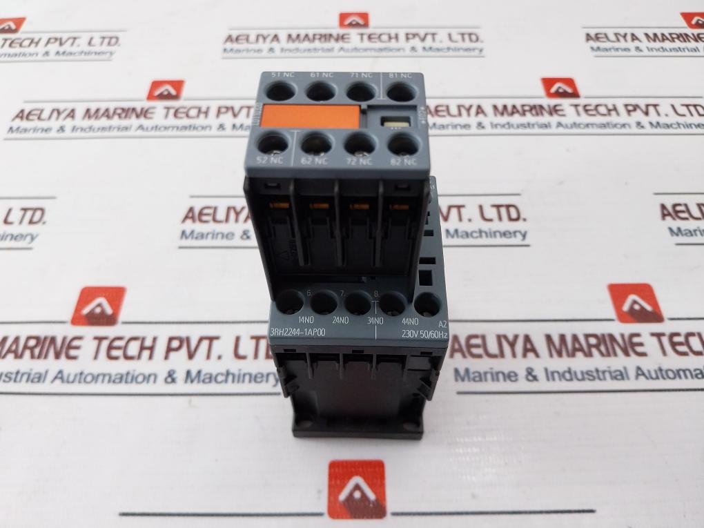 Siemens Sirius 3Rh2244-1Ap00 Contactor Relay 690V