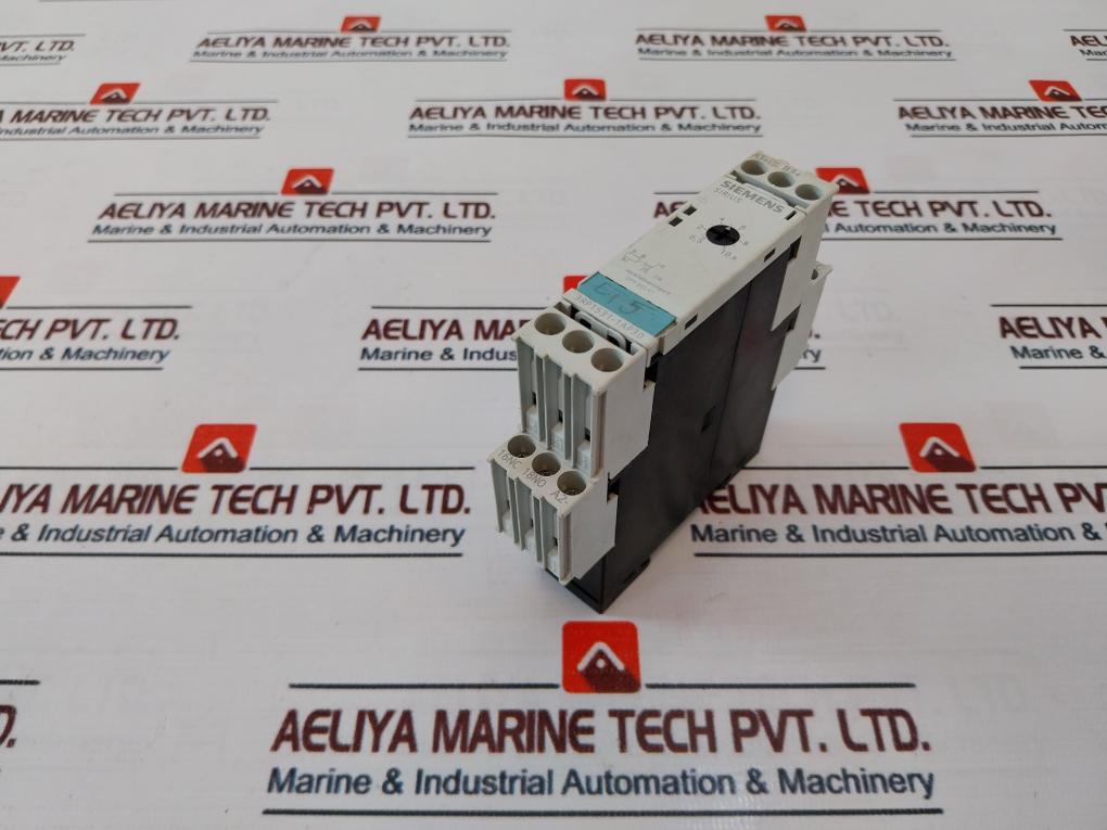 Siemens Sirius 3Rp1531-1Ap30 Timer Relay 0,5-10S