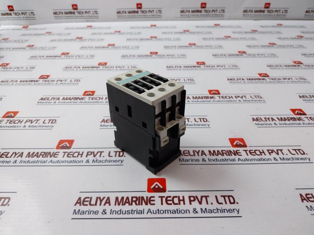 Siemens Sirius 3Rt1025-1Ap00 Power Contactor 35A 600V Ac