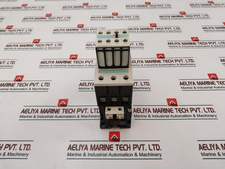 Siemens Sirius 3Zx1012-0Rt03-1Aa1 Contactor With Auxiliary Switch 230V 50/60-hz