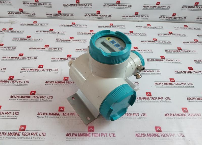 Siemens Sitrans F 7Me3050-0Ba10-1Ba1 Ultrasonic Flow Transmitter 115-230V Ac 50-60Hz 9Va