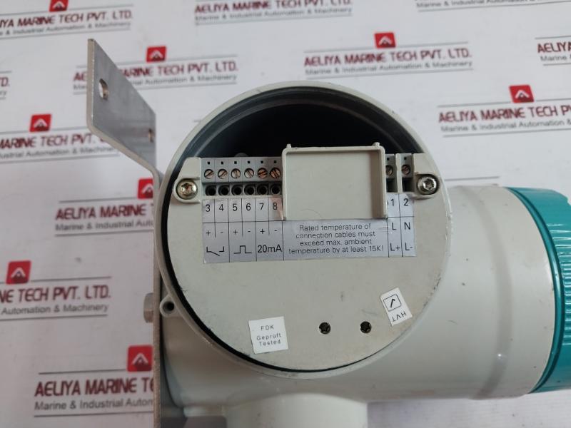 Siemens Sitrans F 7Me3050-0Ba10-1Ba1 Ultrasonic Flow Transmitter 115-230V Ac 50-60Hz 9Va