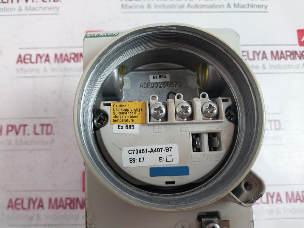 Siemens Sitrans P 7Mf4033-1Ea10-2Nc1 Pressure Transmitter 4-20Ma Hart Ip65