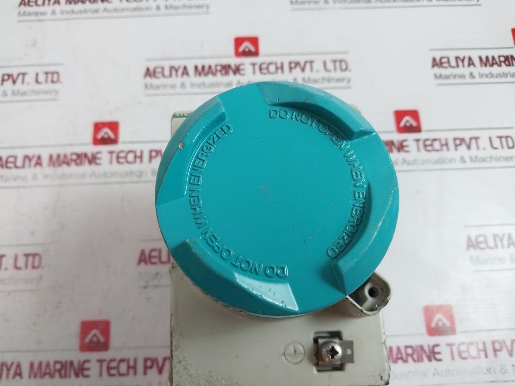 Siemens Sitrans P 7Mf4033-1Ea10-2Nc1 Pressure Transmitter 4-20Ma Hart Ip65