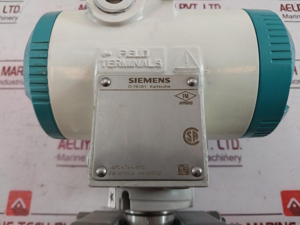 Siemens Sitrans P 7Mf4433-1Ea02-2Ac6-z  Transmitter For Differential Pressure