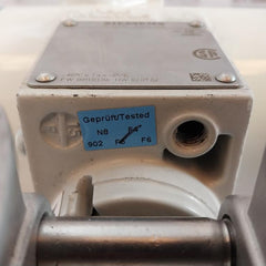 Siemens Sitrans P 7Mf4433-1Ea02-2Ac6-z&nbsp; Transmitter For Differential Pressure