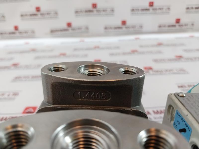 Siemens Sitrans P 7Mf4433-1Ea02-2Nc6-z Differential Pressure Transmitter