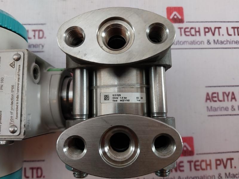 Siemens Sitrans P 7Mf4433-1Fa02-2Ac7-z Ds Iii Differential Pressure Transmitter