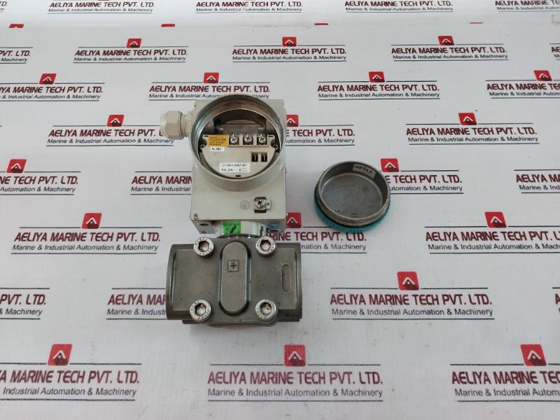 Siemens Sitrans P 7Mf4433-1Fa02-2Ac7-z Ds Iii Differential Pressure Transmitter