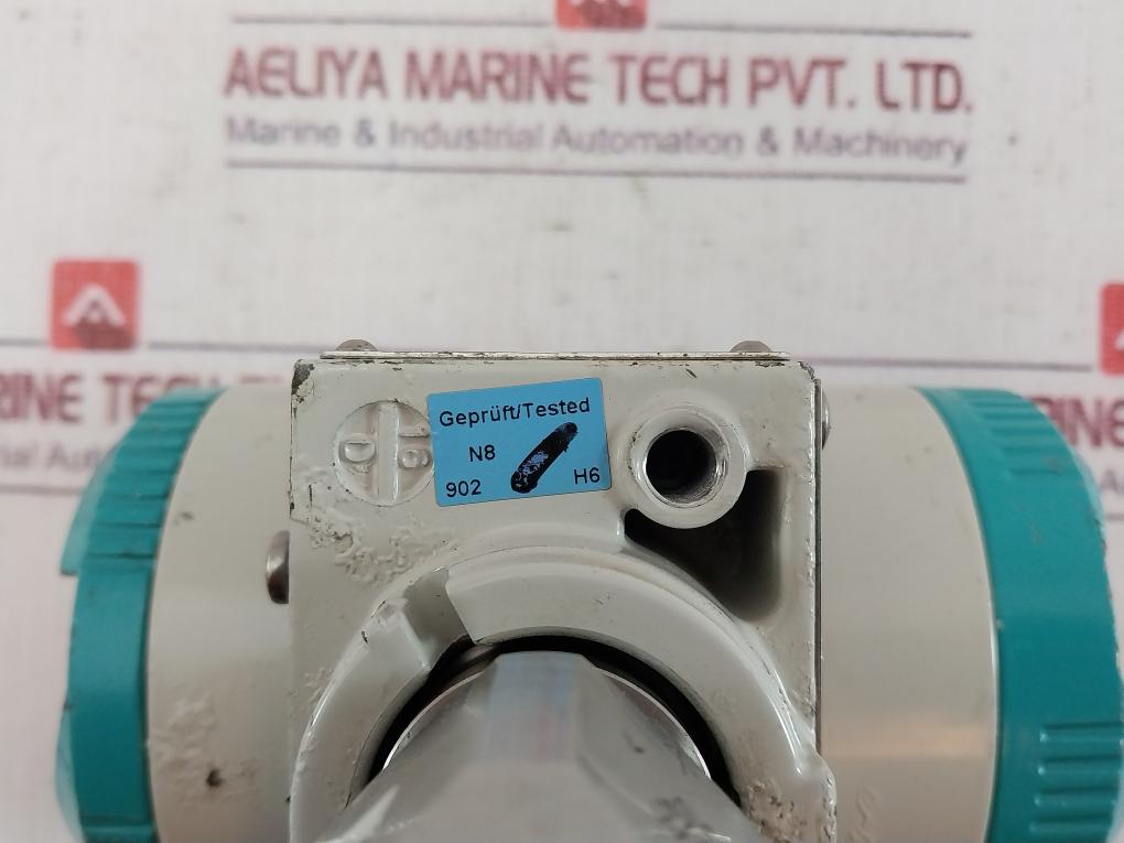 Siemens Sitrans P Ds Iii 7Mf4033-1Ea10-2Ac6-z Pressure Transmitter Ip 66