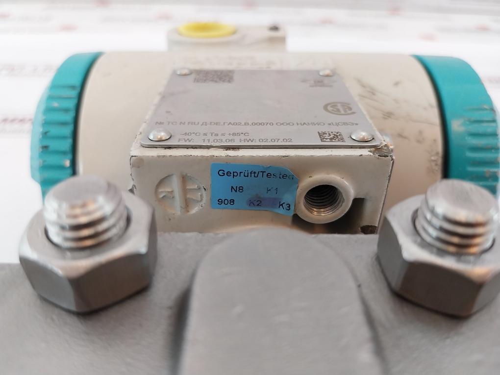 Siemens Sitrans P Ds Iii 7Mf4433-1Ba02-2Ac6-z Differential Pressure Transmitter 1Mbar/20 Mbar