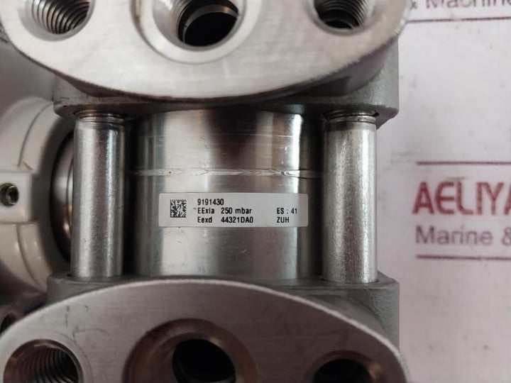 Siemens Sitrans P Ds Iii 7Mf4433-1Da02-2Ac7-z Differential Pressure Transmitter A5E31200100