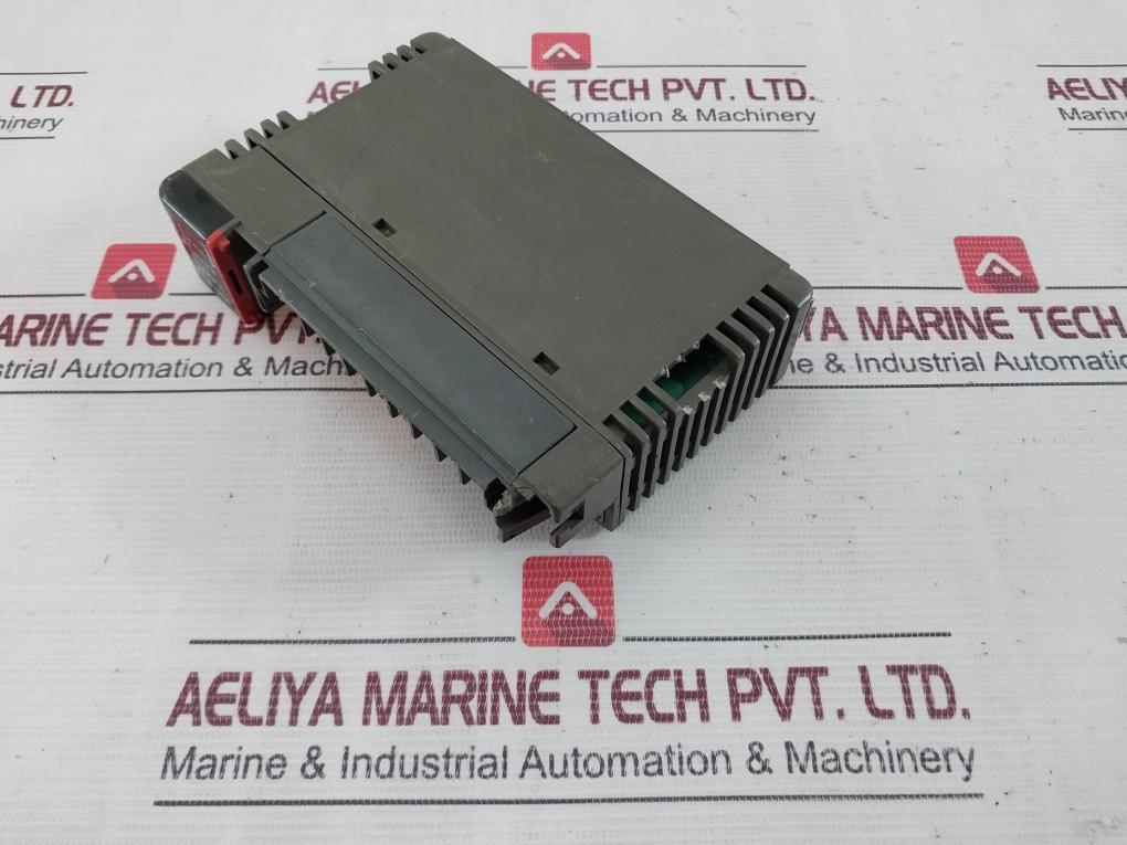Siemens U-25T Output Module 18~240Vac